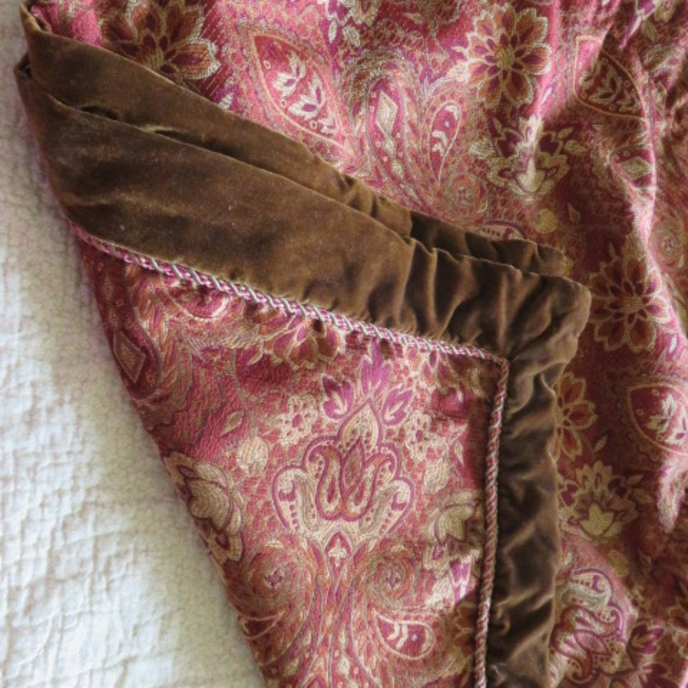 XLONG PILLOW SHAM SET OF TWO/BROWN VELVET RUST GOL - Picture 8 of 8